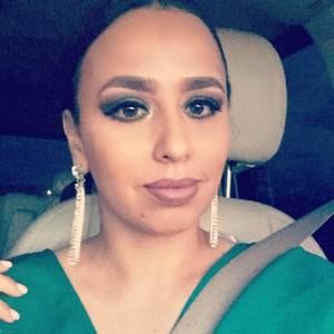 Meet your Posher, Brenda